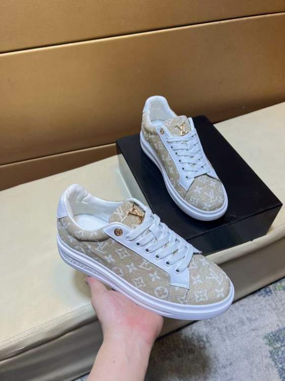 Picture of Louis Vuitton Shoes _SKULVsz38-44hnq111915786